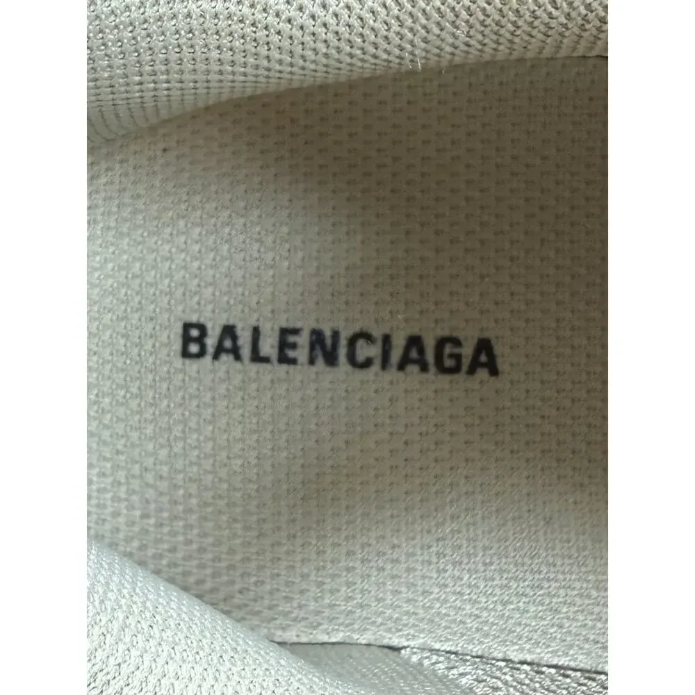 Size 40EU/10W - Balenciaga Triple S Beige Allover Logo NEW! - Picture 10 of 11